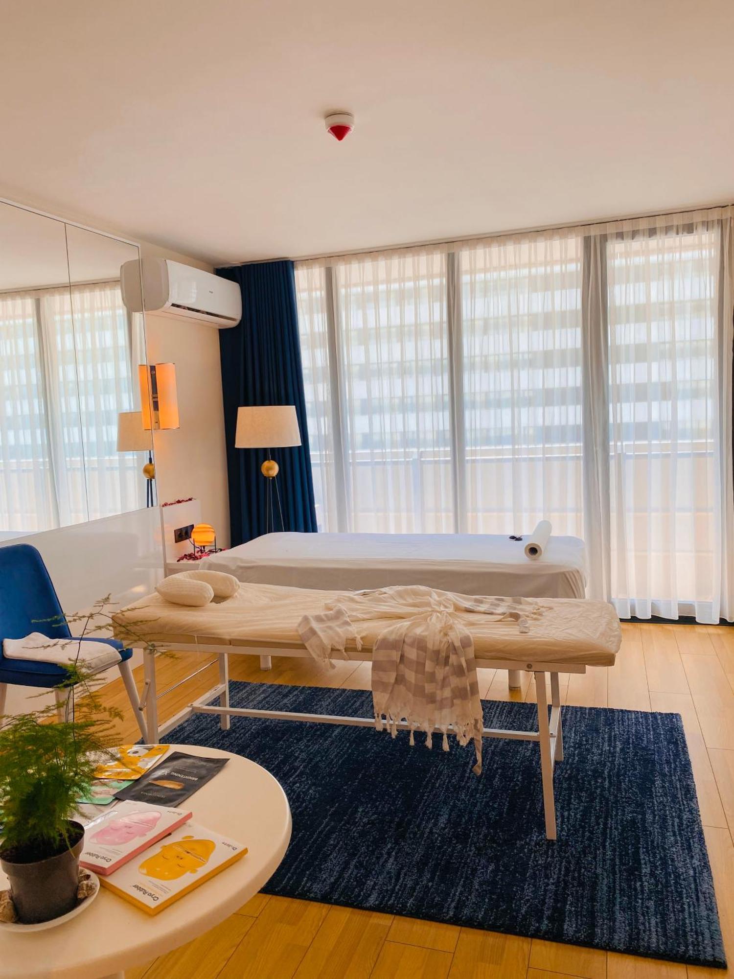 Luxury Batumi Hotel Εξωτερικό φωτογραφία