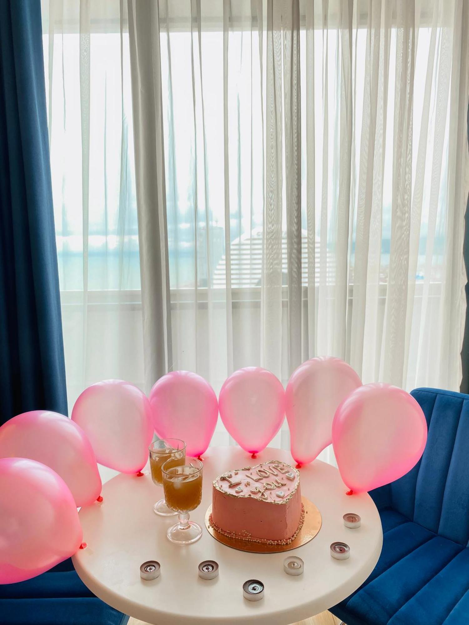 Luxury Batumi Hotel Εξωτερικό φωτογραφία